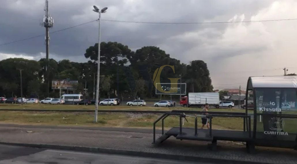 Terreno à venda, 3126 m  por R  3.180.000,00 - Cajuru - Curiti...