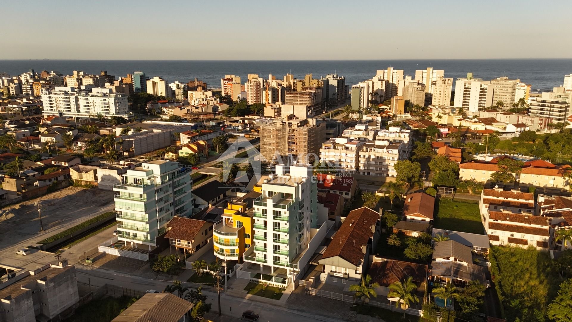 Apartamento com 2 dormitórios à venda, 71 m  por R  790.000,00...