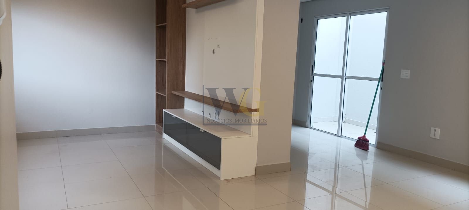 Sobrado com 3 dormitórios à venda, 200 m  por R  700.000,00 - ...