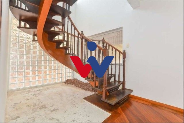 Casa com 5 dormitórios à venda, 402 m  por R  1.470.000,00 - B...
