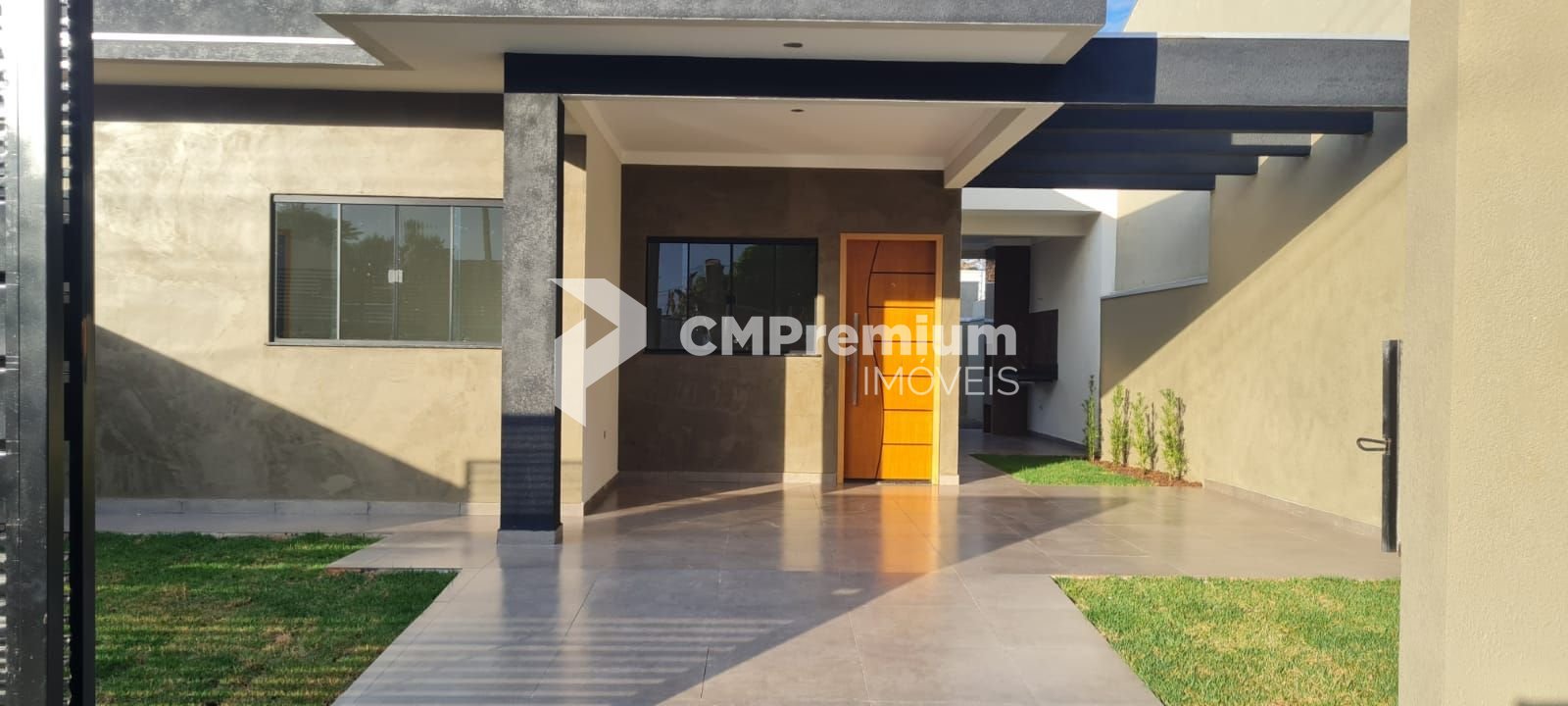 Casa com 3 dormitórios à venda, 88 m² por R$ 320.000,00 - Parq...