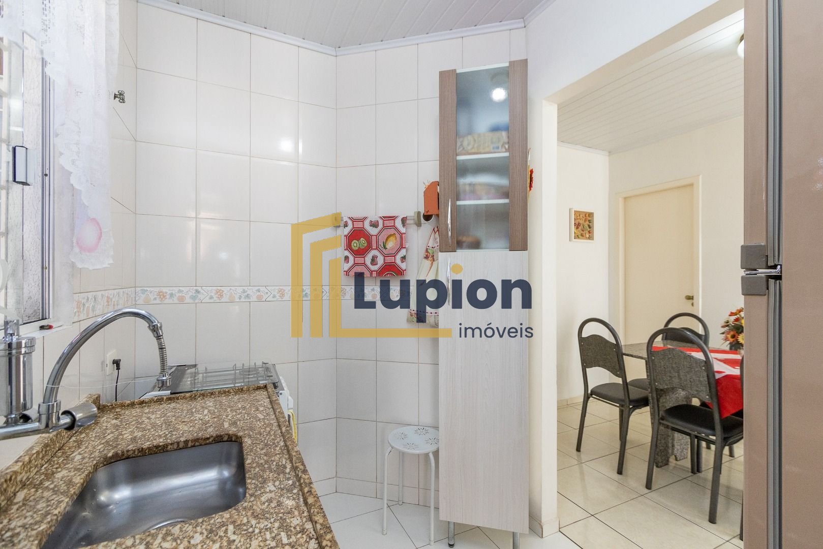 Casa com 3 dormitórios à venda, 52 m  por R  360.000,00 - Uber...