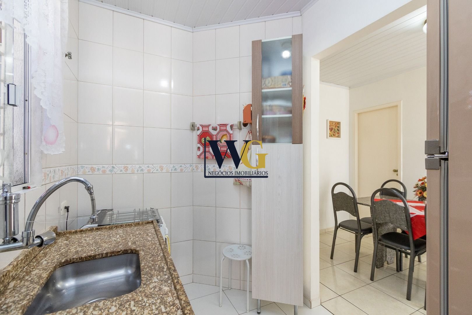 Casa com 3 dormitórios à venda, 52 m  por R  360.000,00 - Uber...