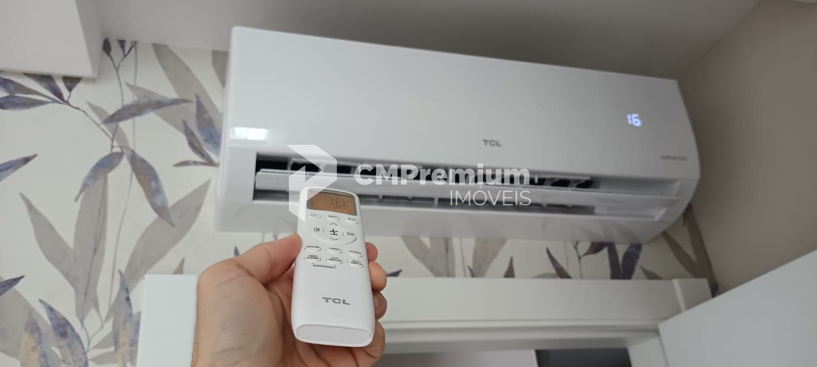 Apartamento com 3 dormitórios à venda, 70 m  por R  990.000,00...