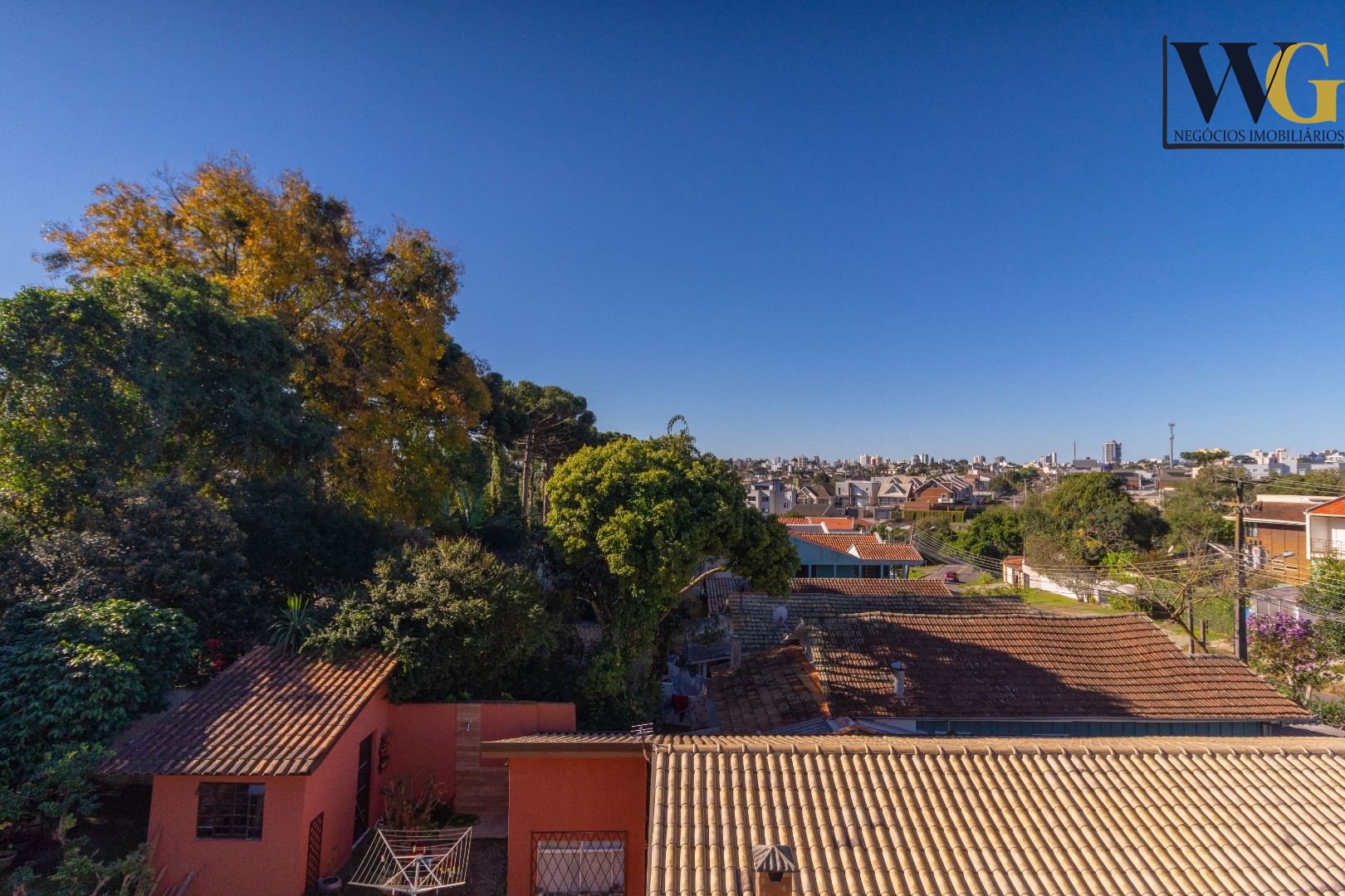 Sobrado com 3 dormitórios à venda, 129 m  por R  665.000,00 - ...