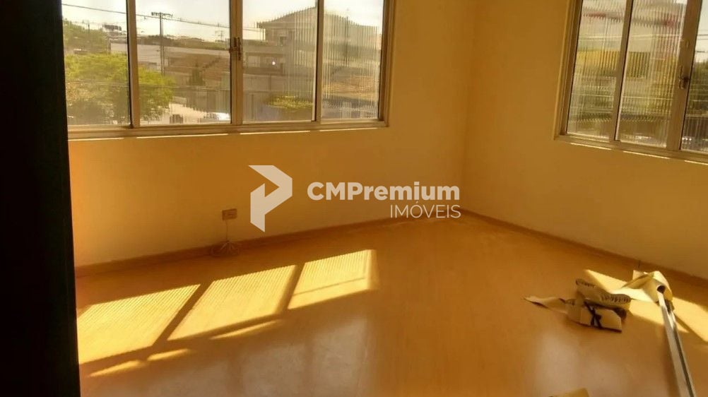 Barracão à venda, 600 m  por R  2.500.000,00 - Boqueirão - Cur...
