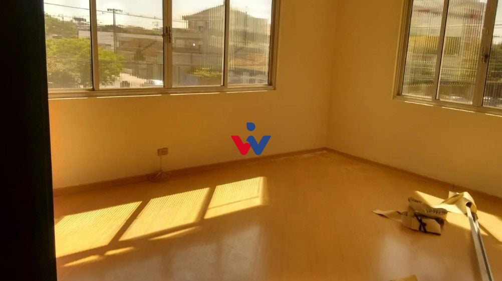 Barracão à venda, 600 m  por R  2.500.000,00 - Boqueirão - Cur...