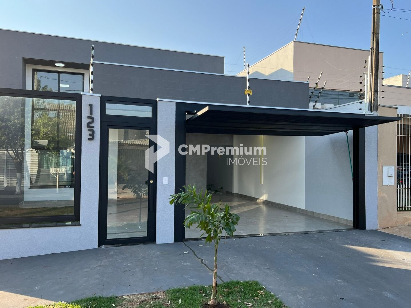 Casa com 3 dormitórios à venda, 115 m² por R$ 628.000,00 - Jar...