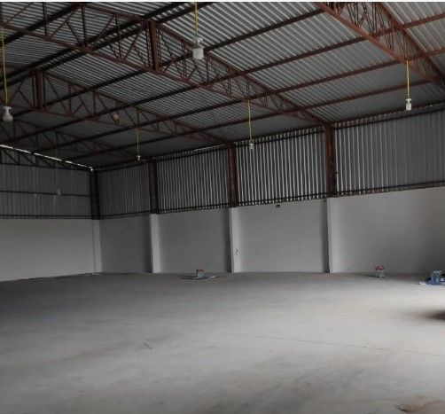 Terreno com Galpões em Colombo  Renda de R  23 mil mês, Invest...