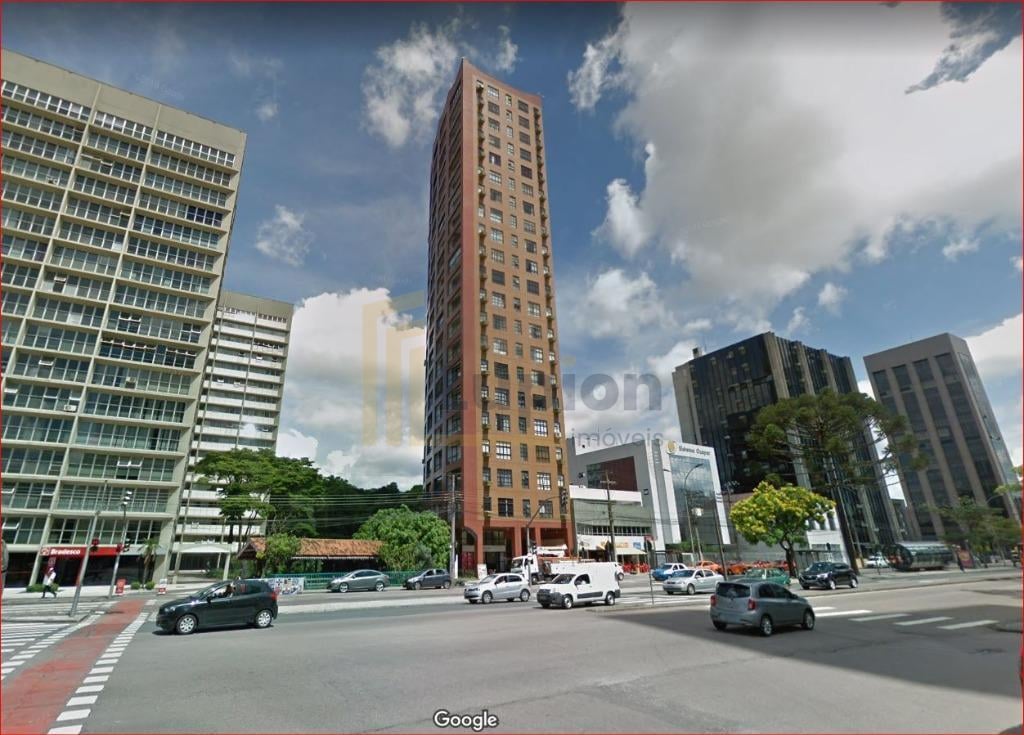 Sala Comercial Ampla no Edifício Sobral Pinto  Centro Cívico, ...