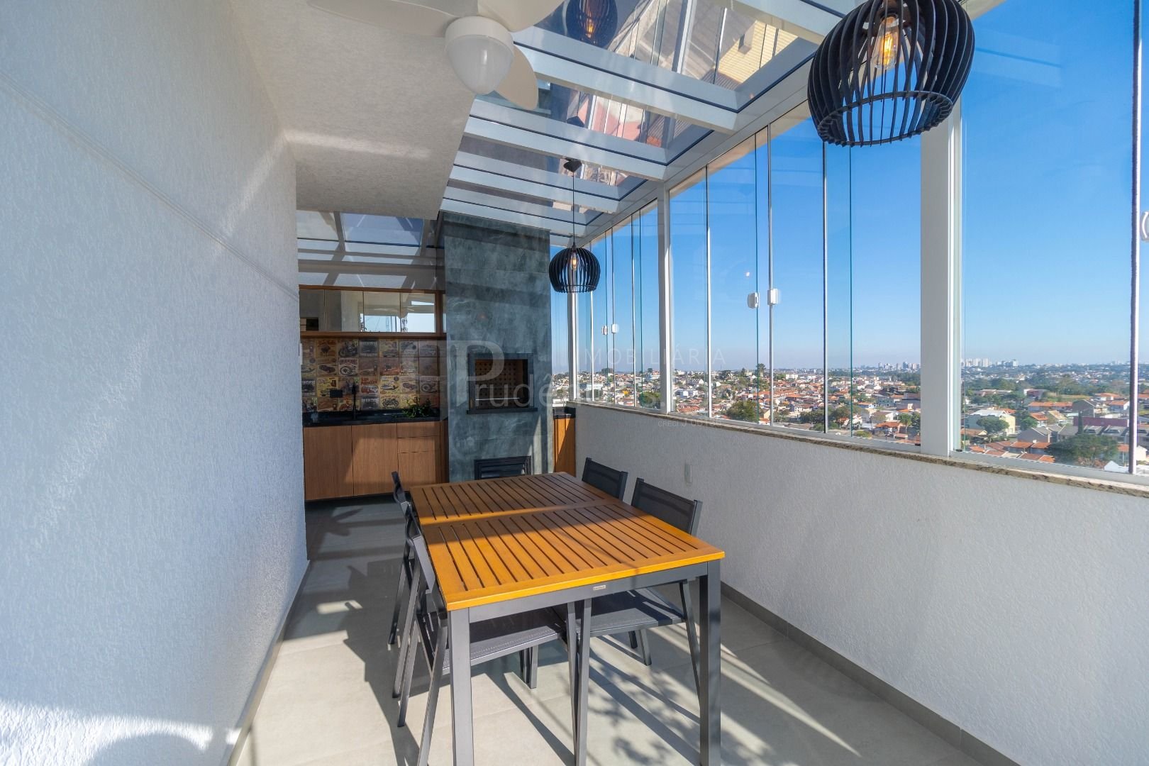 Cobertura Duplex 132m  com Vista Panorâmica  R  780.000 no Bai...