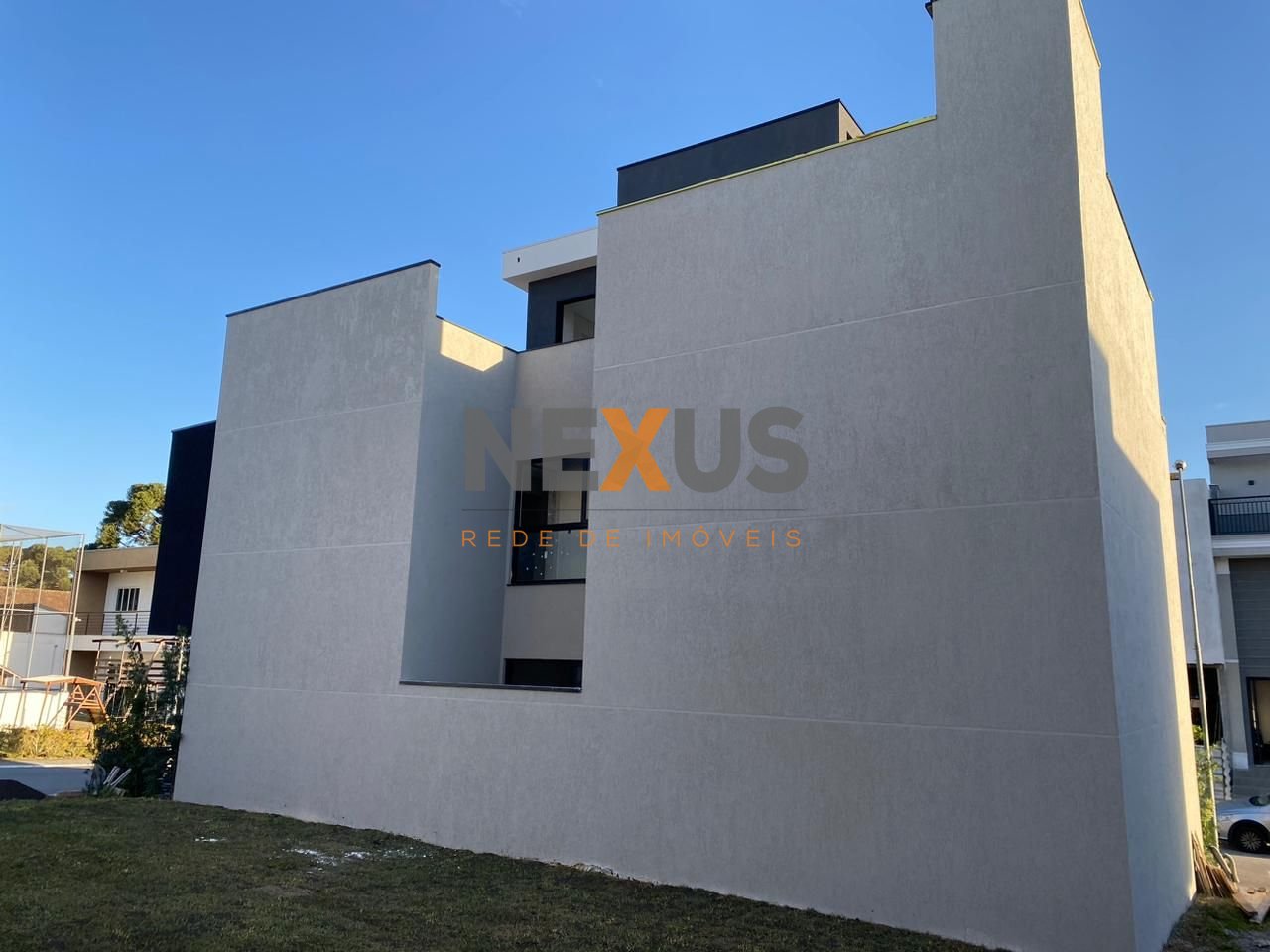 Casa com 3 dormitórios à venda, 194 m  por R  1.485.000,00 - S...