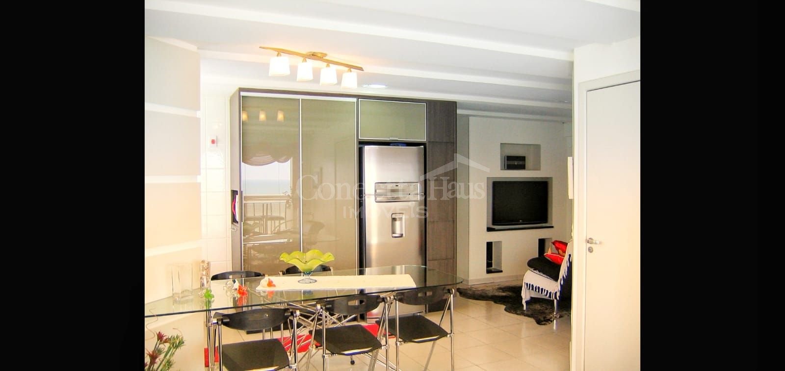 Apartamento com 2 dormitórios à venda, 160 m  por R  3.392.000...