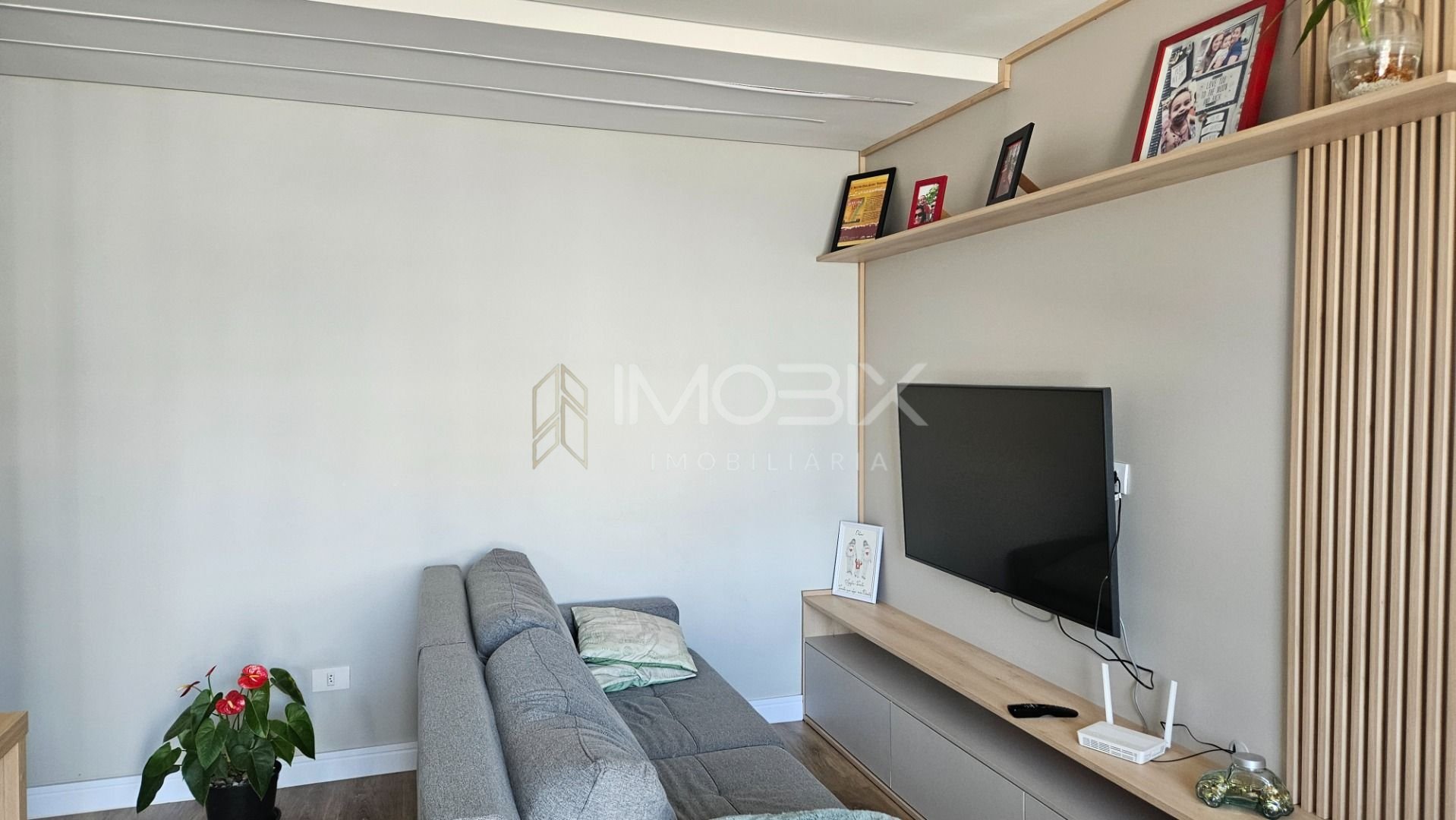 Apartamento com 2 dormitórios à venda, 63 m  por R  374.000,00...