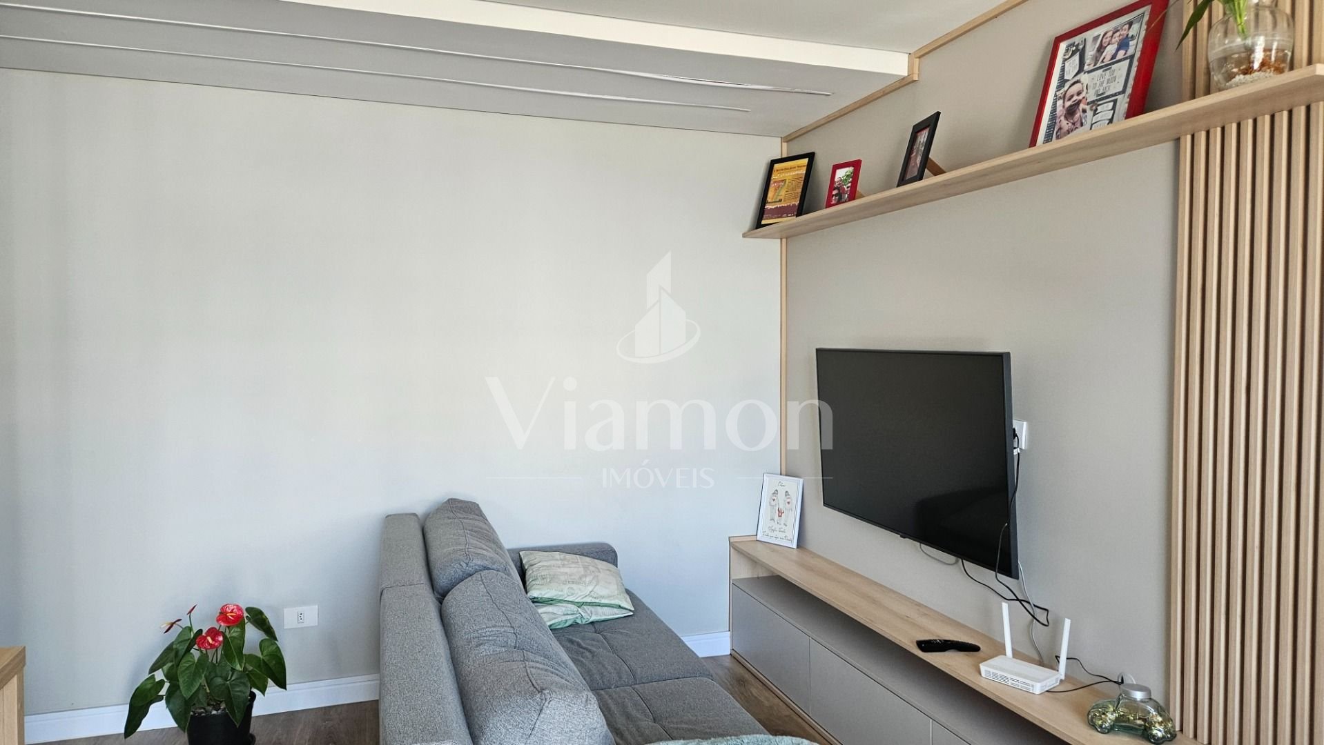 Apartamento com 2 dormitórios à venda, 63 m  por R  374.000,00...