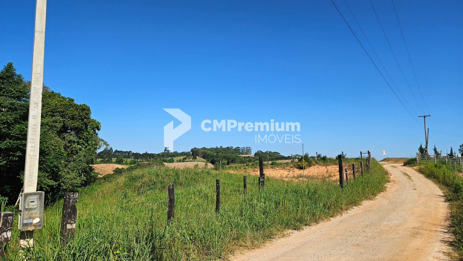 Chácara à venda, 4397 m  por R  150.000,00 - Zona Rural - Cont...
