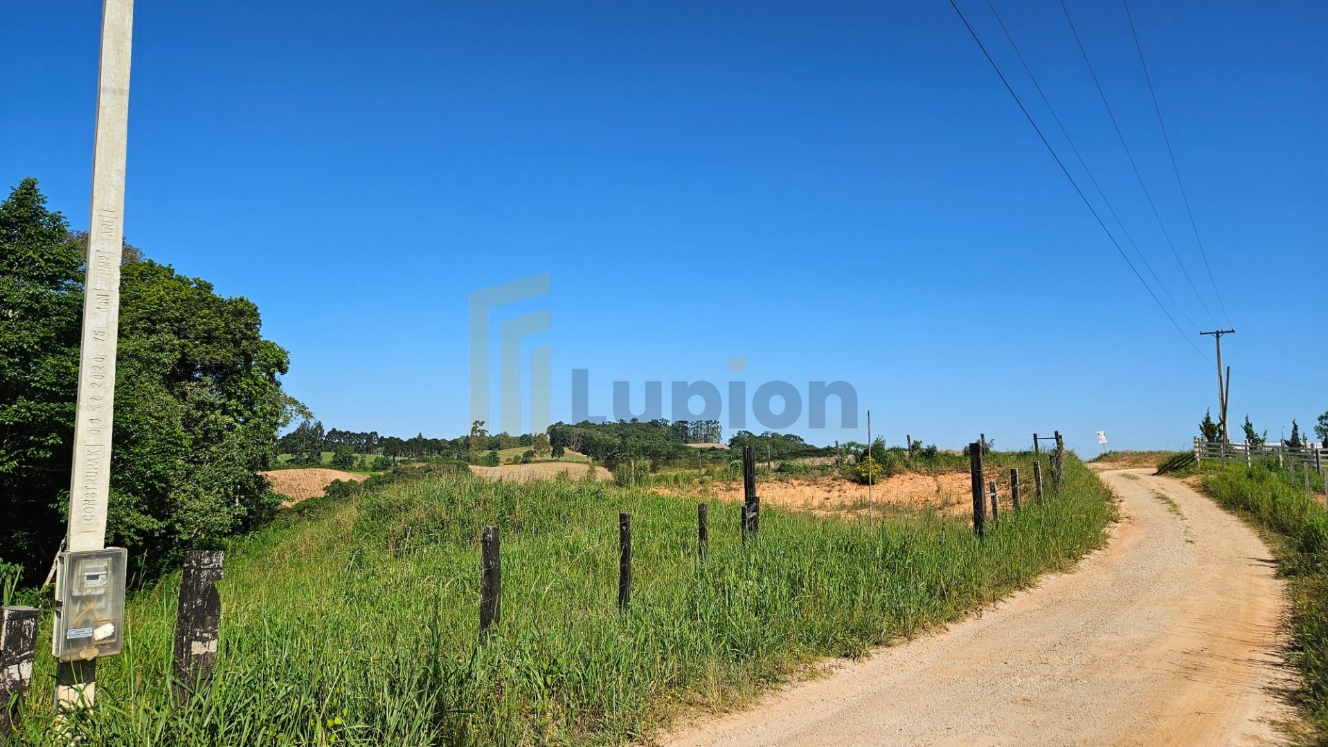 Refúgio de 4.397 m  em Contenda  Terreno com Vista e Natureza