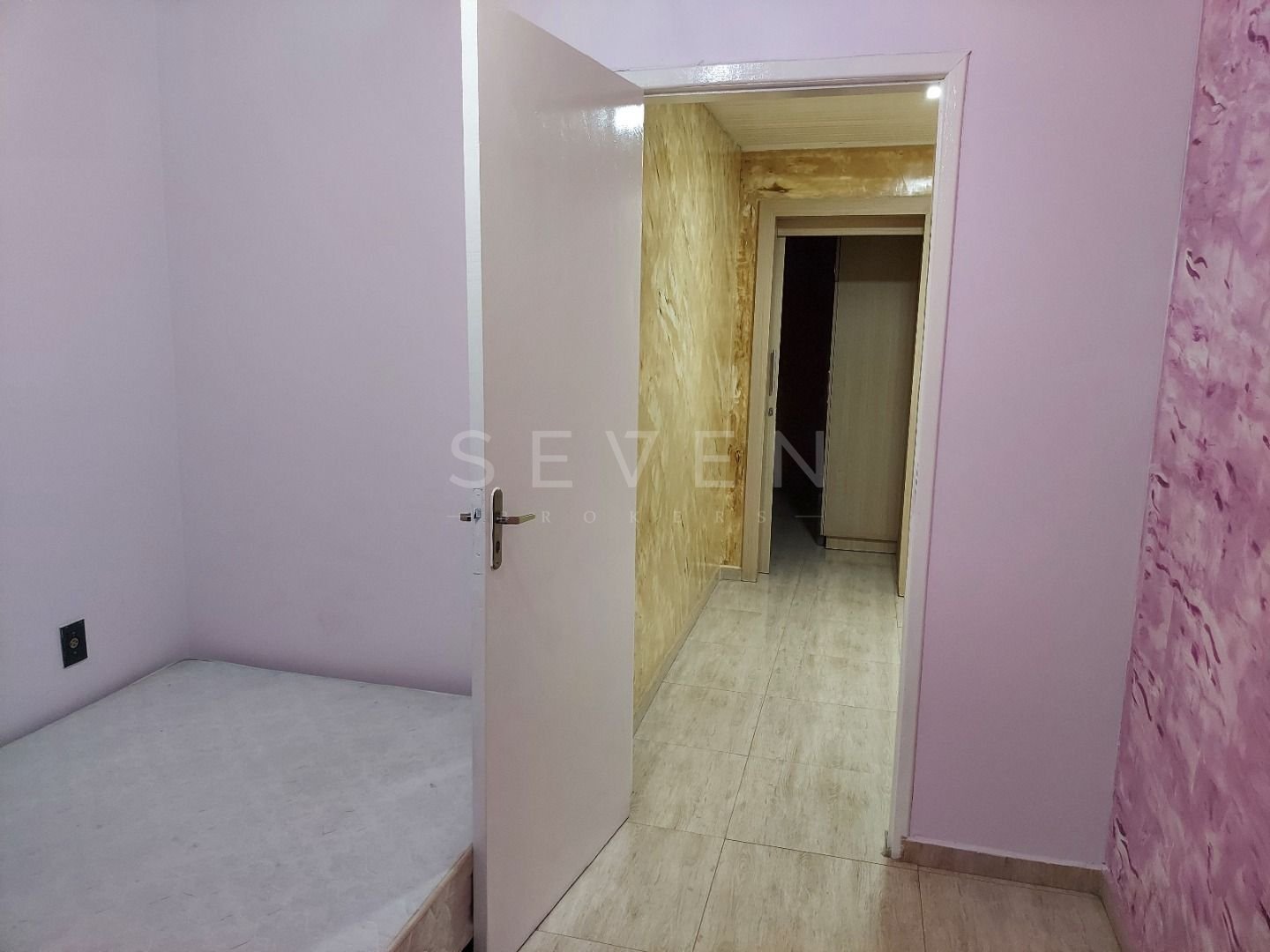 Casa com 2 dormitórios à venda, 236 m  por R  600.000 - Vila B...
