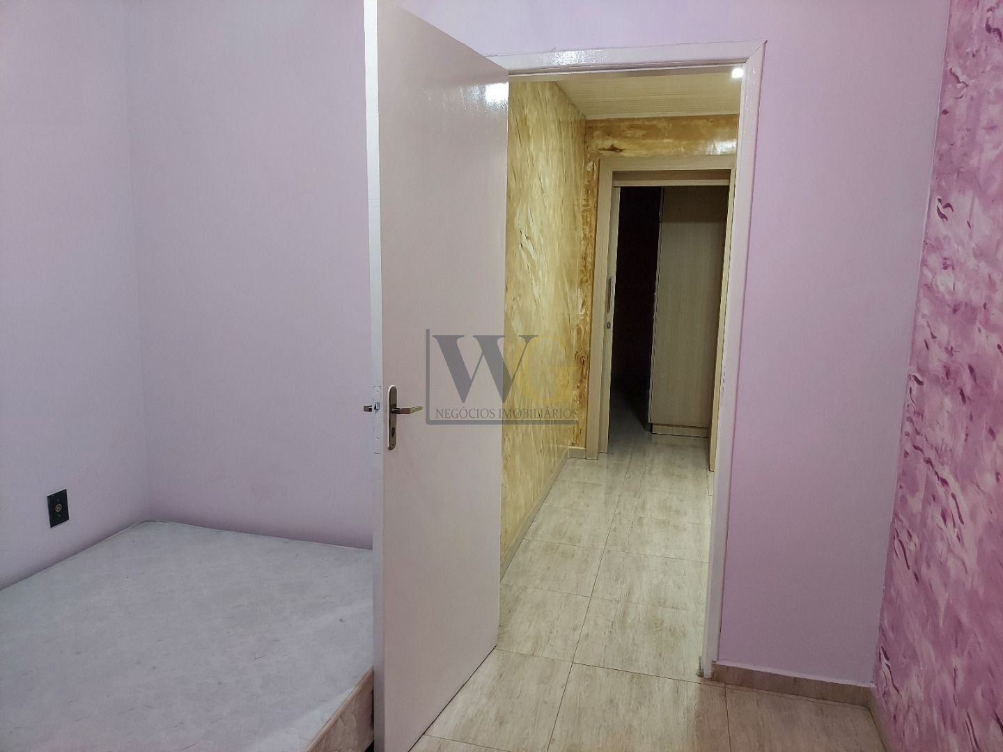 Casa com 2 dormitórios à venda, 236 m  por R  600.000 - Vila B...