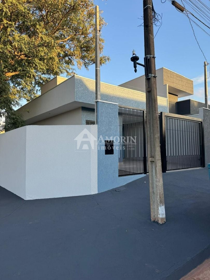 Casa com 2 dormitórios à venda, 125 m² por R$ 275.000,00 - Jar...