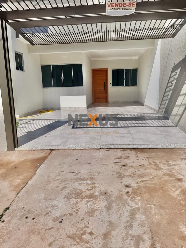 Casa com 3 dormitórios à venda, 105 m  por R  430.000,00 - Jar...