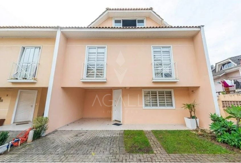 Casa com 3 dormitórios à venda, 140 m  por R  760.000,00 - Boq...