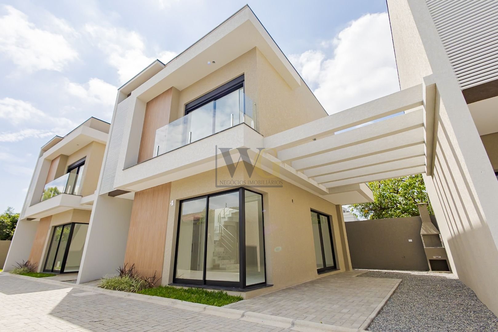 Sobrado com 3 dormitórios à venda, 119 m  por R  795.000 - Hau...
