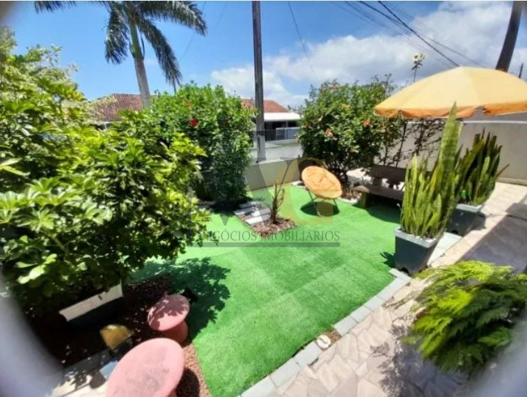 Casa com 2 dormitórios à venda, 70 m  por R  349.000,00 - Prim...
