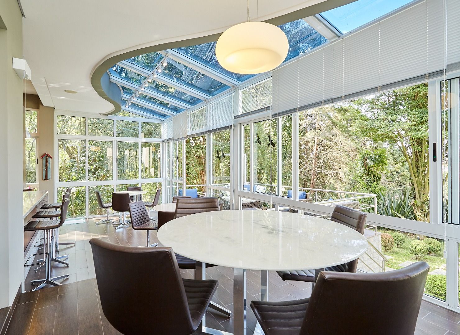 Residência de Alto Padrão no Campo Comprido  Exclusividade e N...