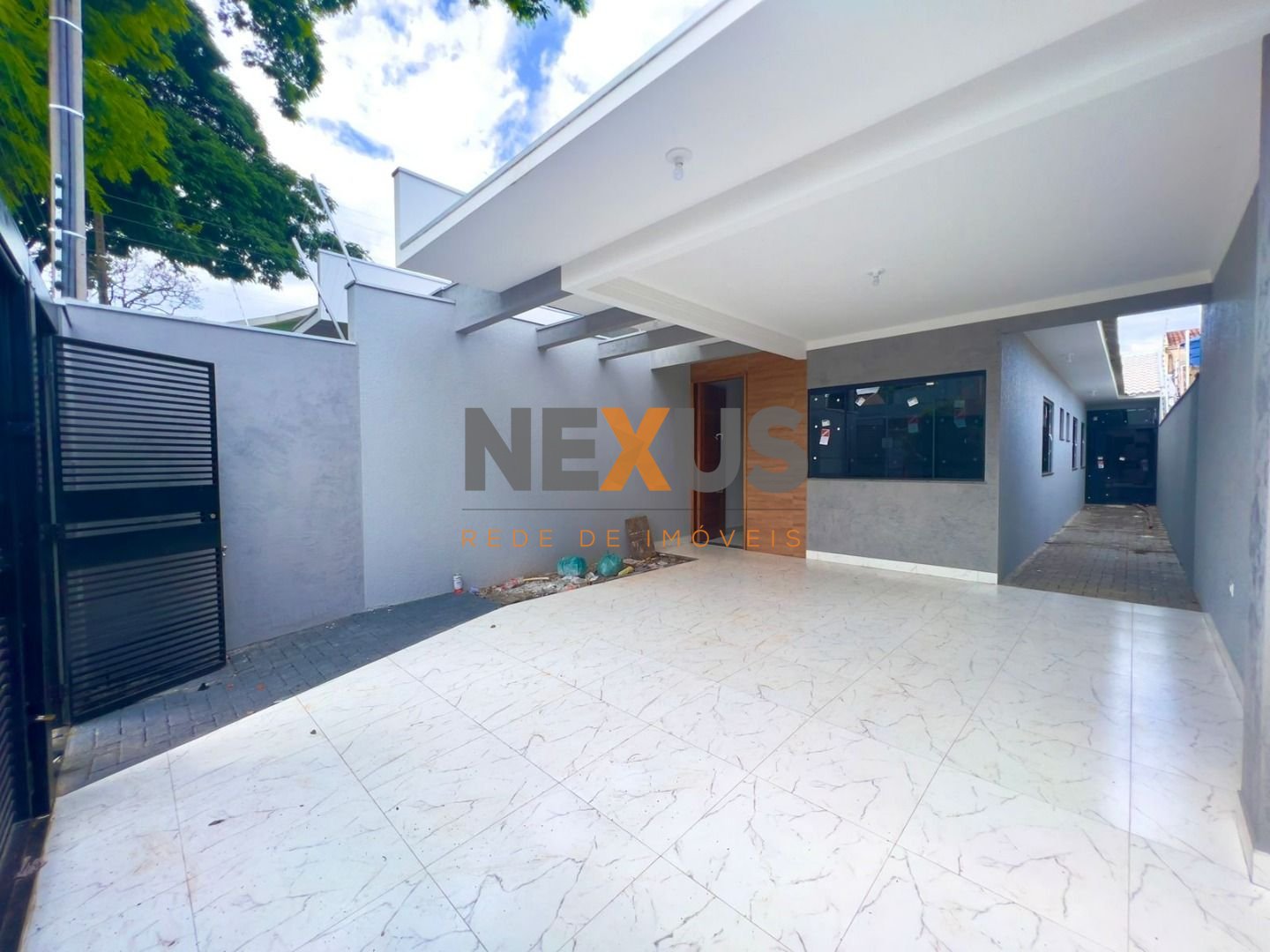 Casa com 3 dormitórios à venda, 104 m² por R$ 410.000,00 - Jar...