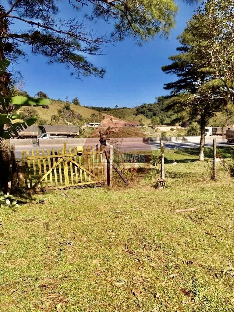 Chácara com 1 dormitório à venda,915.67 m , SAO JOSE DOS PINHAIS - PR