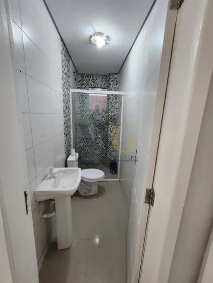 Casa com 3 dormitórios à venda, 70 m  por R  390.000,00 - Síti...