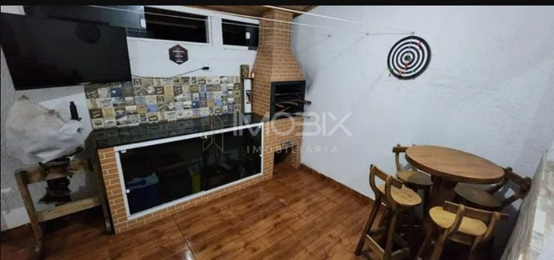 Sobrado em Piraquara 4 Quartos, Área Gourmet e 4 Vagas