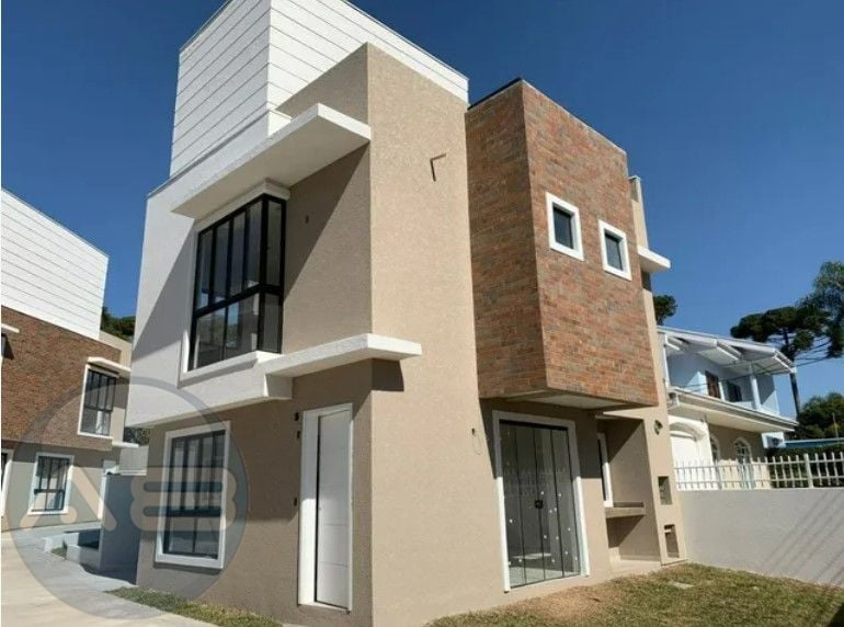 Sobrado Novo à Venda no Boa Vista  3 Quartos, Terraço e Jardim...