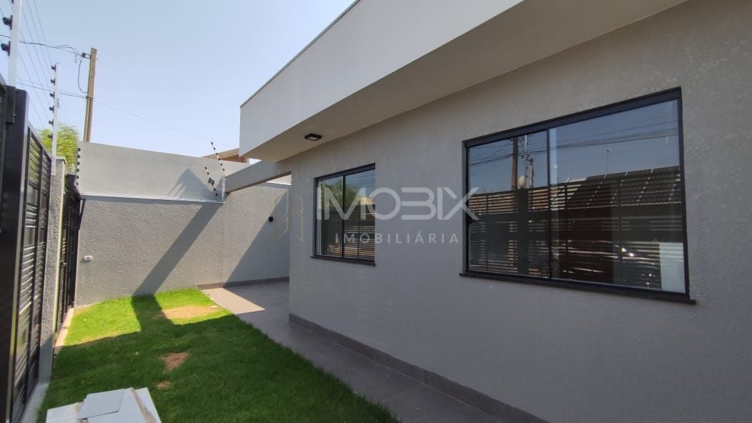 Casa com 3 dormitórios à venda, 76 m² por R$ 320.000,00 - Jard...