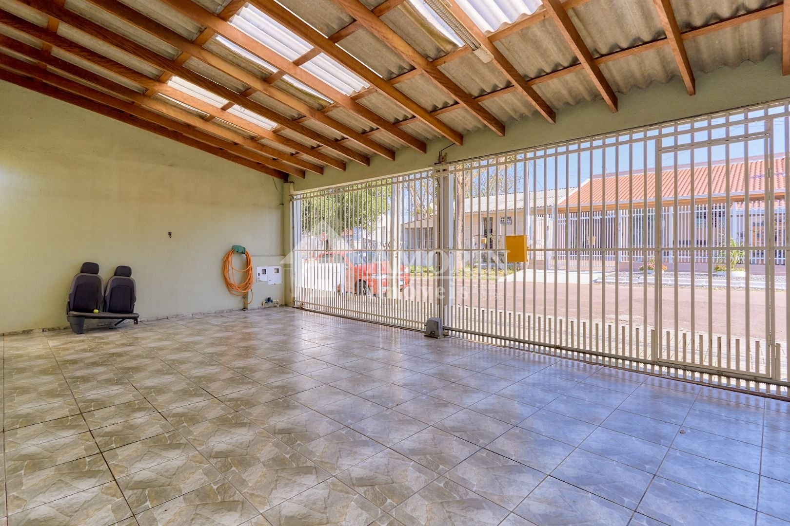 Casa com 3 dormitórios à venda, 85 m  por R  349.900,00 - Cida...