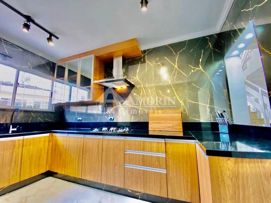 Casa com 3 dormitórios à venda, 250 m  por R  1.464.000,00 - M...