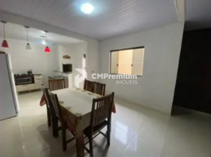 Casa com 3 dormitórios à venda, 200 m  por R  480.000,00 - Cam...