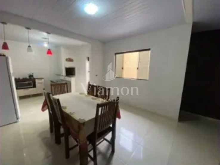 Casa com 3 dormitórios à venda, 200 m  por R  480.000,00 - Cam...