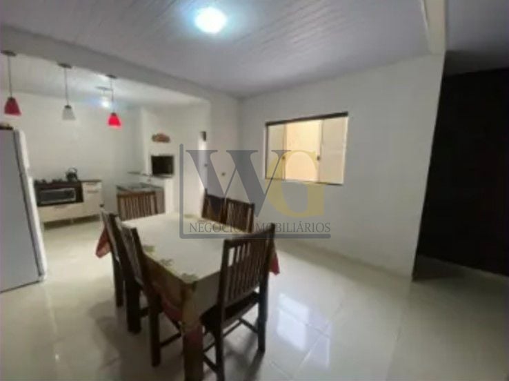 Casa com 3 dormitórios à venda, 200 m  por R  480.000,00 - Cam...