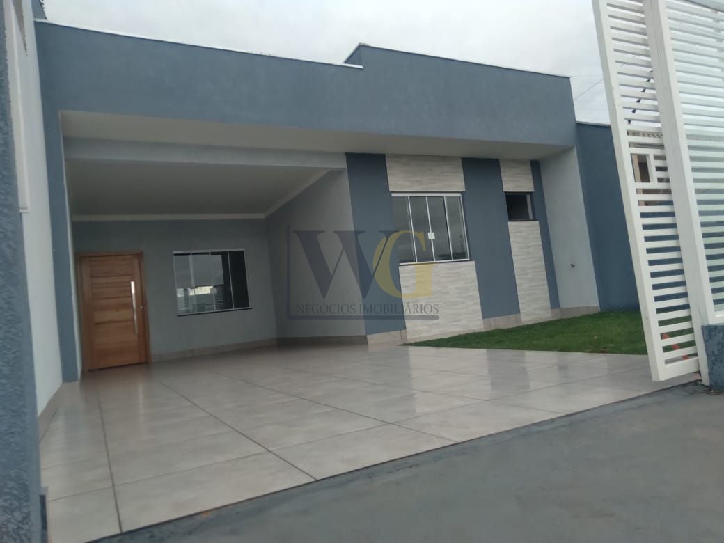 Casa com 4 dormitórios à venda,200.00 m , MARINGA - PR