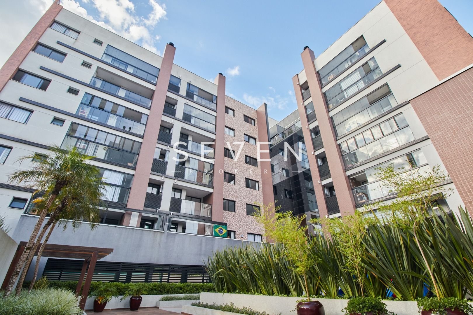 Apartamento com 2 dormitórios à venda, 72 m  por R  663.000,00...