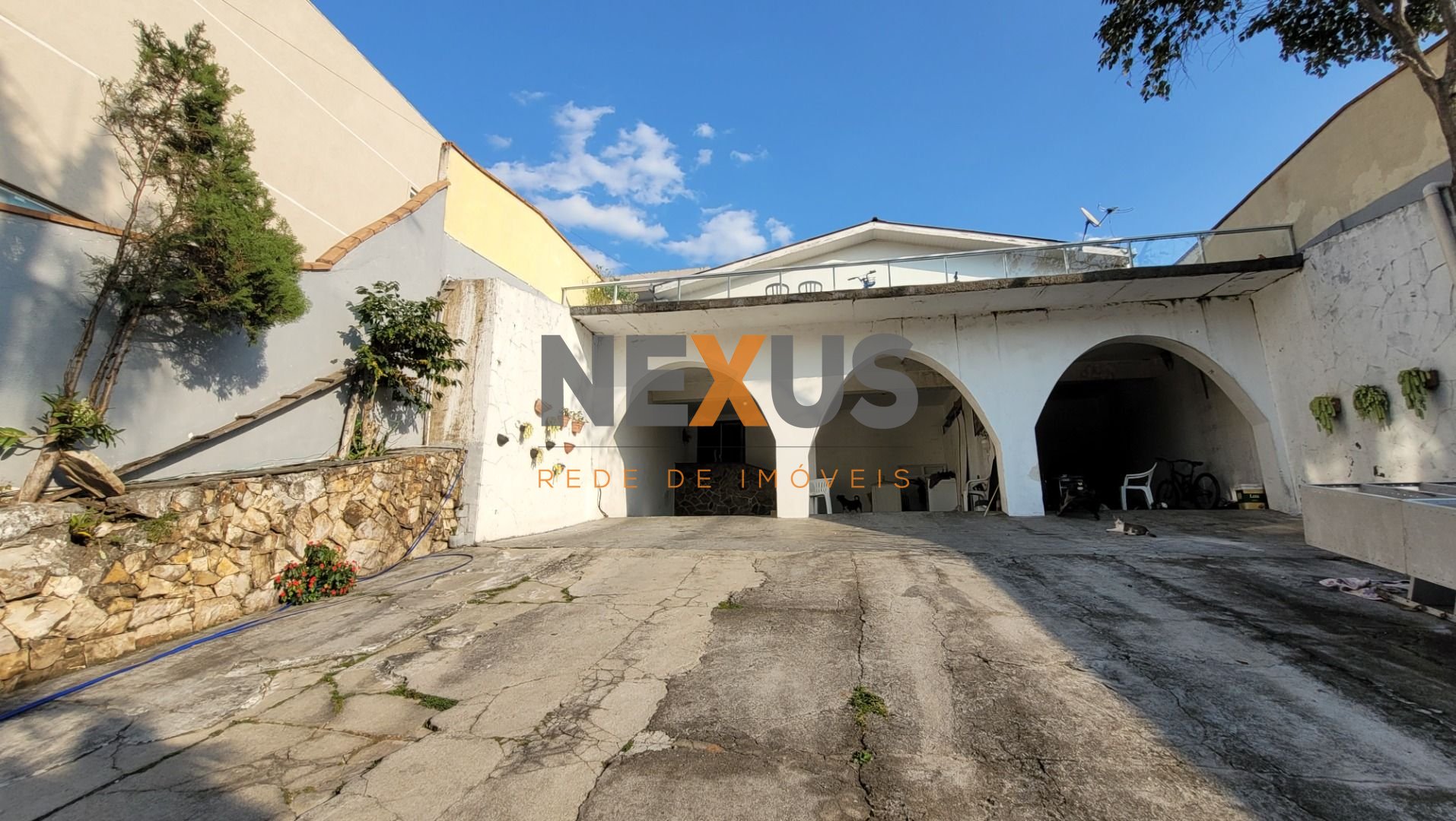 Casa com 4 dormitórios à venda,295.00 m , portão, CURITIBA - PR