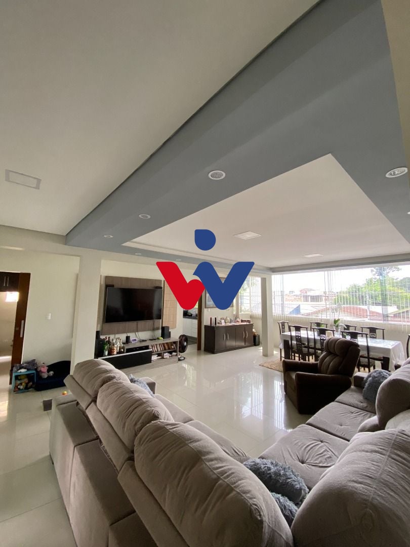 Casa com 3 dormitórios à venda, 240 m  por R  999.900,00 - Gua...