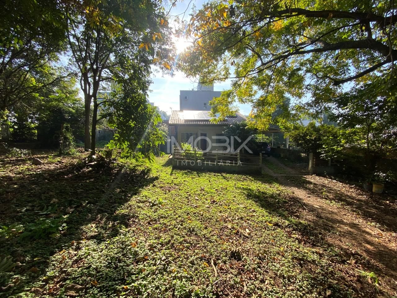Terreno com 763m  no Portão, Ideal para Condomínio ou Moradia,...