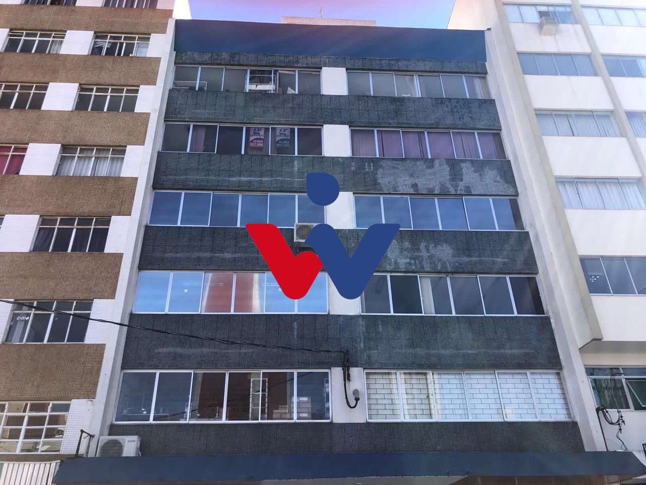 Sala à venda, 22 m  por R  99.900,00 - Centro - Curitiba PR