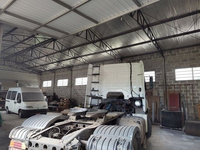 Oportunidade Única  Barracão   Sobrado à Venda na Estrada da Ribeira