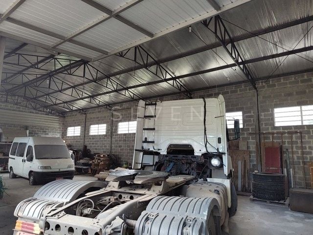 Oportunidade Única  Barracão   Sobrado à Venda na Estrada da R...