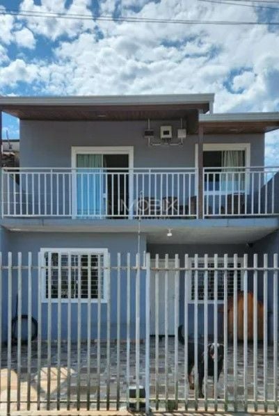 Sobrado em Piraquara 4 Quartos, Área Gourmet e 4 Vagas