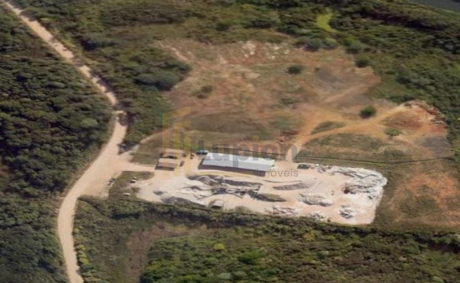 Terreno Industrial 10.000 m  na CIC por  3.800.000  Localizaçã...